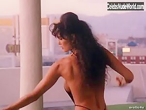 Julie Strain Bikini , Outdoor in Fit to Kill (1993) 4