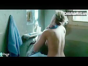 Kate Winslet nude,side boobs scene in Reader (2008) 4