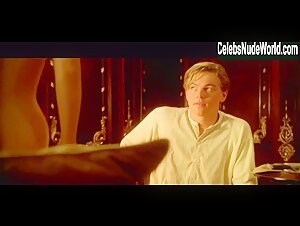 Kate Winslet in Titanic (1997) 12
