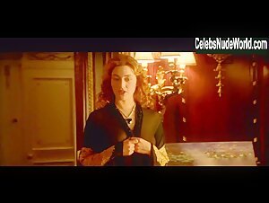Kate Winslet in Titanic (1997) 4