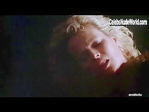 Kim Basinger Sensual , Blonde in Nine and half Weeks (1986) 18