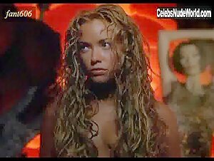 Kristanna Loken in Terminator 3: Rise of the Machines (2003) 8