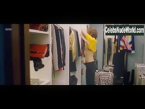 Kristen Stewart in Personal Shopper (2016) 6