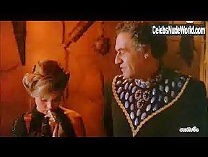 Lana Clarkson  in Barbarian Queen (1985) scene 1 15