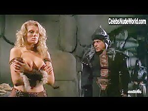 Lana Clarkson  in Barbarian Queen (1985) scene 2
