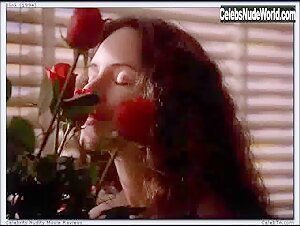 Madeleine Stowe Brunette , Tits scene in Blink (1993) 17