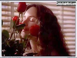 Madeleine Stowe Brunette , Tits scene in Blink (1993) 19