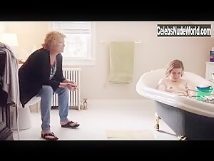 Lena Dunham Bathtub , Nipple in Girls (series) (2012) 4