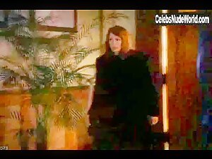 Lisa Bronwyn Moore in Hunger (series) (1997) 10