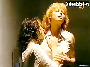 Lisa Comshaw in Shandra: The Jungle Girl (1999) 9