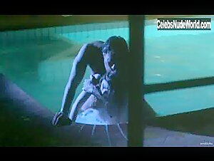 Loredana Cannata Pool , Hot in La donna lupo (1999) 17