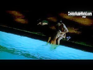 Ludivine Sagnier Cleavage , Blonde in Swimming Pool (2003) 16