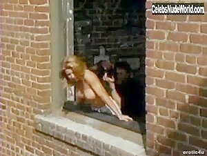 Lynn Wolf nude, boobs scene in Watch Me (1995) 4