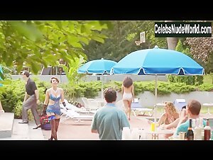 Maggie Gyllenhaal Outdoor , Bikini in Deuce (series) (2017) 4