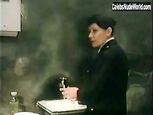 Maria Rojo in El apando (1976) 1