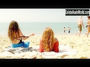 Margaux Rossi Beach , boobs in Hotel de la plage (series) (2014) 7