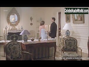 Marie Trintignant in Betty (1992) 6