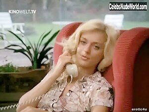 Marlene Appelt Blonde , Vintage in Das Madchen mit der heisen Masche (1972) 16