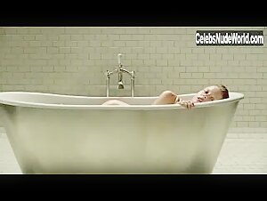 Mia Goth in A Cure for Wellness (2016) 3