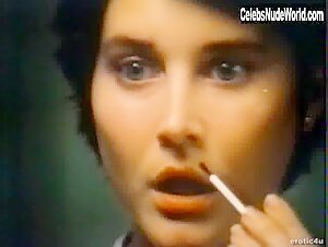 Missy O'Shea boobs , Mirror in New York Nights (1984)