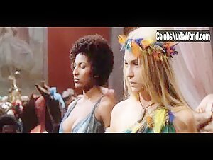 Pam Grier nude, butt scene in Arena (1974) 9