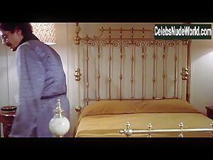 Pam Grier nude, boobs scene in Coffy (1973) 17
