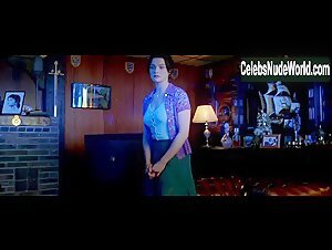 Rachel Weisz in I Want You (1998) 2