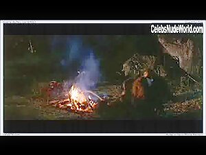 Rae Dawn Chong Campfire , Vintage in La guerre du feu (1981) 18