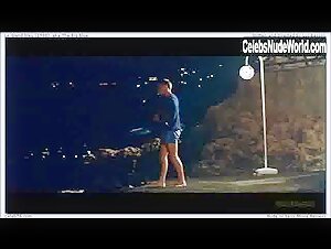 Rosanna Arquette Explicit , Blonde in Le grand bleu (1988) 4