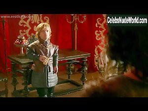 Sibel Kekilli in Game of Thrones (series) (2011) 7
