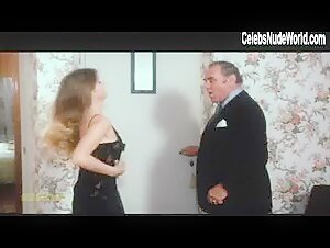 Silvia Dionisio Lingerie , Gets Dressed in Natale in casa d'appuntamento (1976) 11