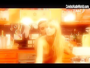 Stella Delacroix Blonde , Hot in Fantasmes (series) (2007) 15