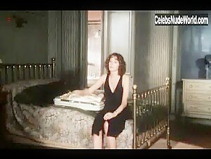 Sylvia Kristel in Alice ou la derniere fugue (1977) 2