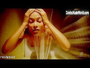 Thandie Newton Shower , Wet in Rogue (series) (2013) 14