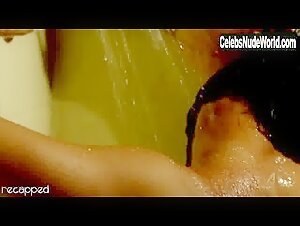 Thandie Newton Shower , Wet in Rogue (series) (2013) 8
