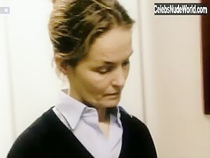 Trine Dyrholm in Forbrydelser (2004) 19