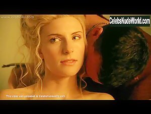 Viva Bianca Sensual , boobs in Spartacus: Vengeance (series) (2010) 20