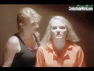 Wendy Schumacher boobs , Blonde in Fugitive Rage (1996) 14