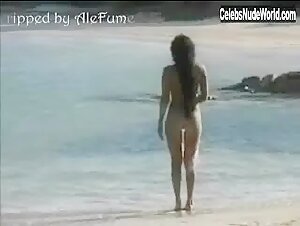 Carolina Marconi Nude in beach 10