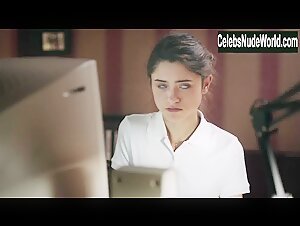 Natalia Dyer Sexy in Yes, God, Yes 3 14
