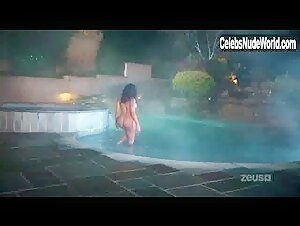 Joseline Hernandez Nude In Pool 12