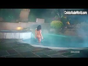 Joseline Hernandez Nude In Pool 13