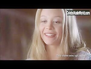 Alexandra Holden in Wishcraft (2002) 11