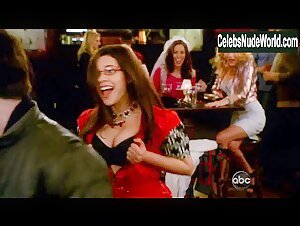 America Ferrera underwear, Sexy scene in Ugly Betty (2006-2010) 11