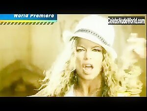 Fergie Sexy scene in Impacto (Remix) (2007)