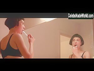 Michelle Forbes underwear, Sexy scene in Kalifornia (1993) 19