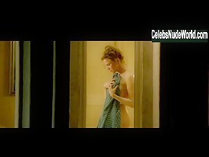 Renée Zellweger Nude, butt scene in The Whole Truth (2016) 7