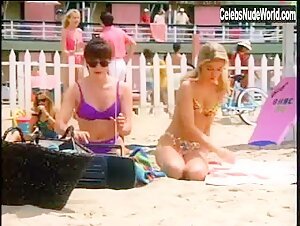Tori Spelling Bikini , Beach scene in Beverly Hills, 90210 (1990-2000) 8