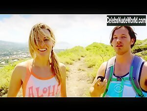 Angela Sprinkle Sexy scene in Hawaii Five-0 (2010-2020) 20