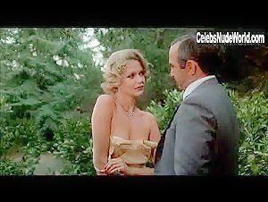 Susan Blakely breasts, Nude scene in Capone (1975) 5